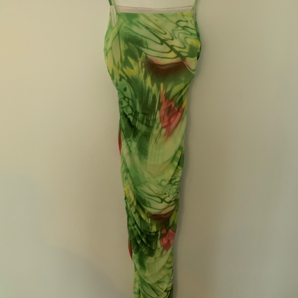 Dress - Picture 2 of 3
